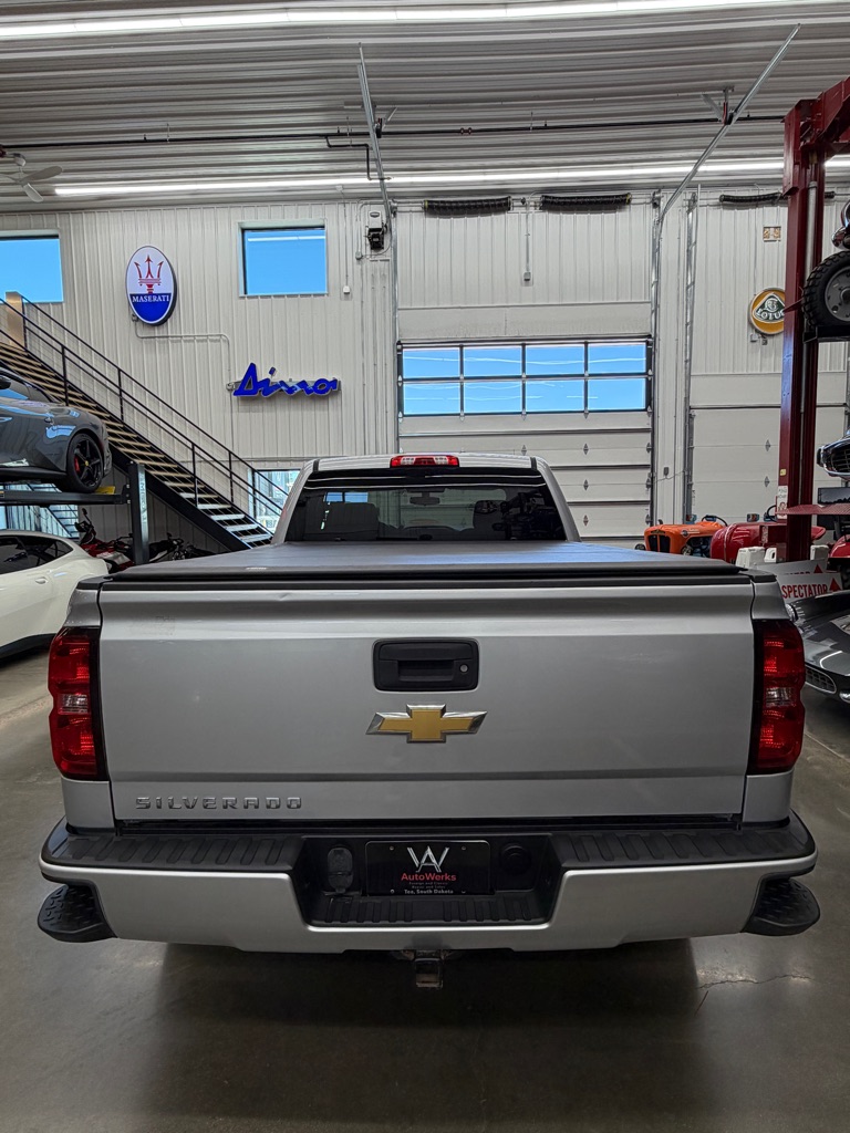 Photo 4 of this CHEVROLET SILVERADO 1500