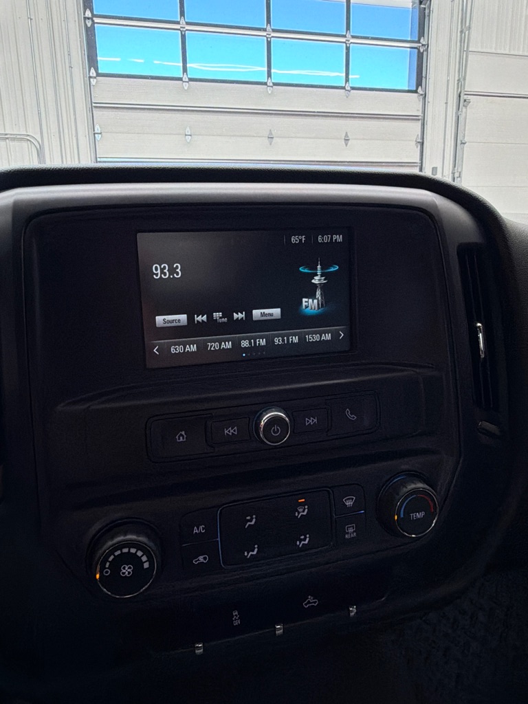 Photo 11 of this CHEVROLET SILVERADO 1500