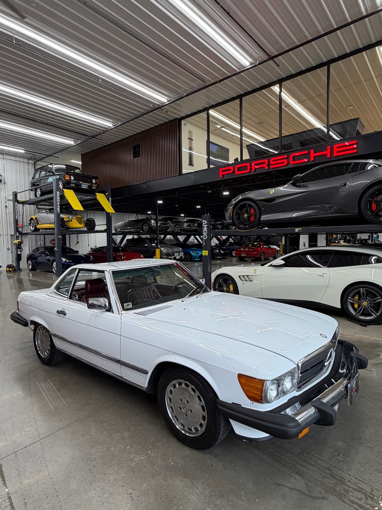 1987 MERCEDES-BENZ 560-CLASS