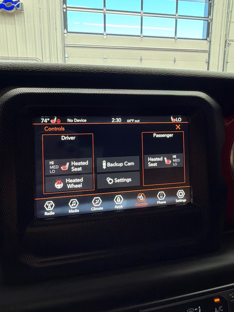 Photo 14 of this JEEP WRANGLER UNLIMI