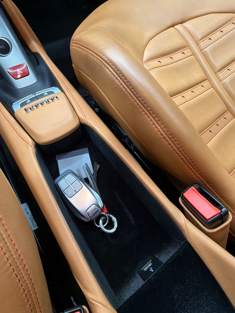Photo 17 of this FERRARI 488 GTB