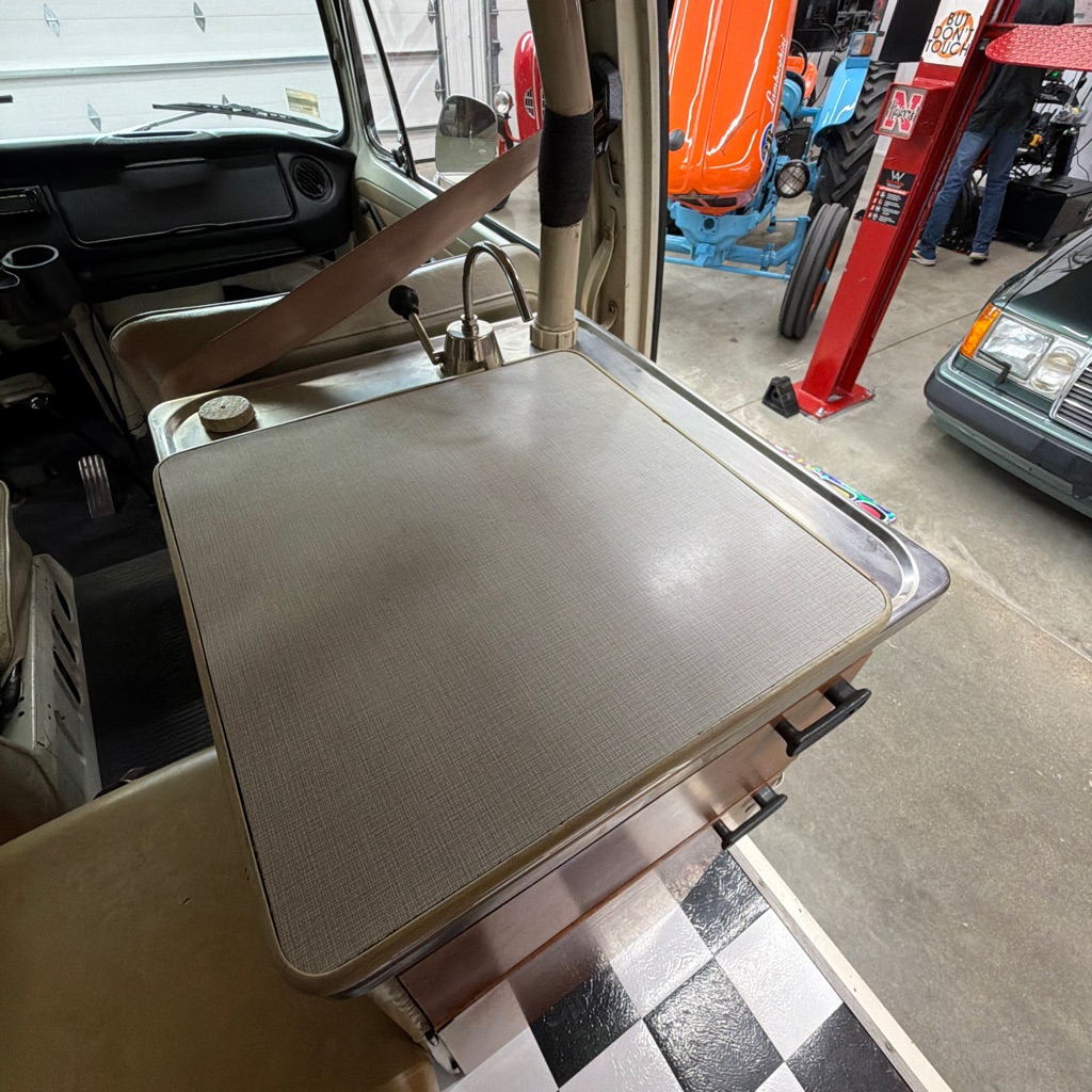 Photo 20 of this VOLKSWAGEN WESTFALIA
