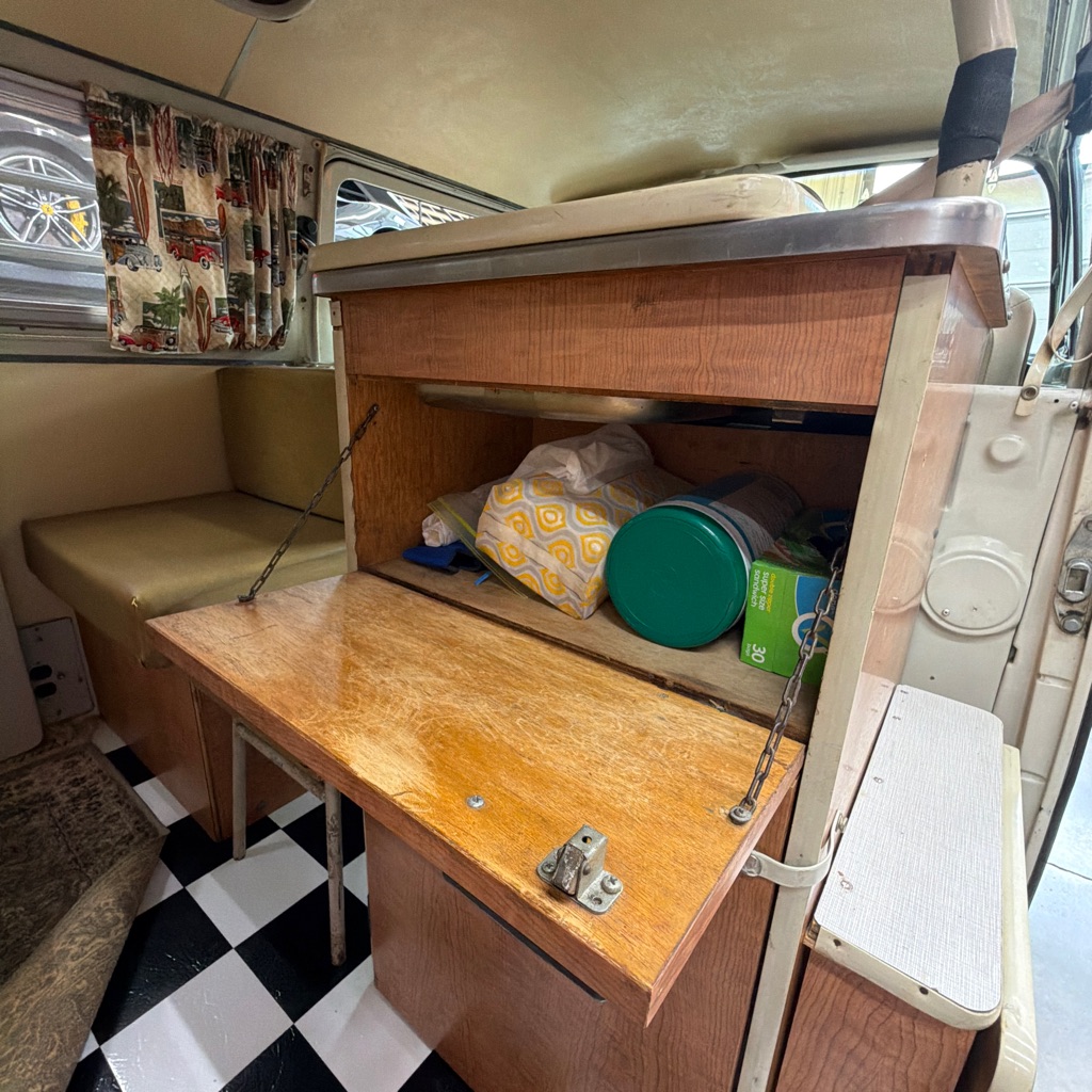 Photo 19 of this VOLKSWAGEN WESTFALIA
