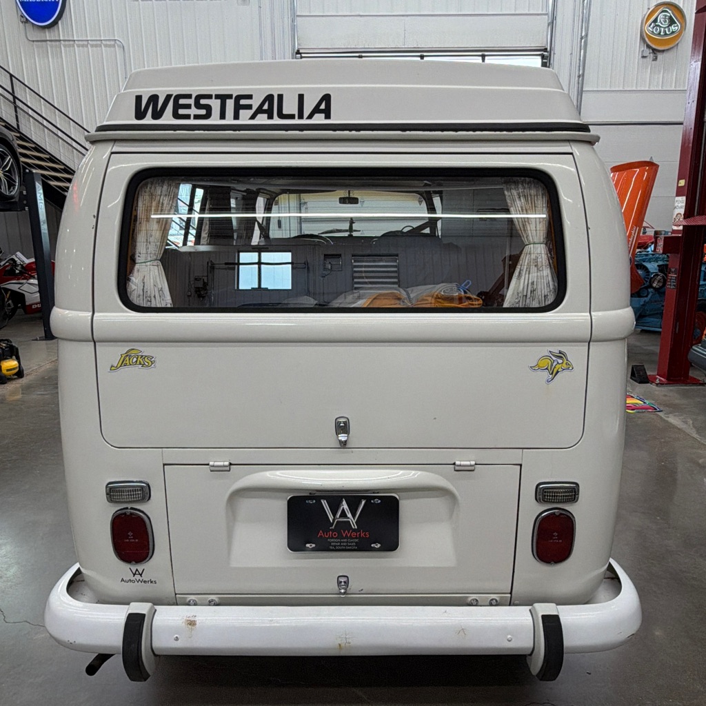 Photo 4 of this VOLKSWAGEN WESTFALIA