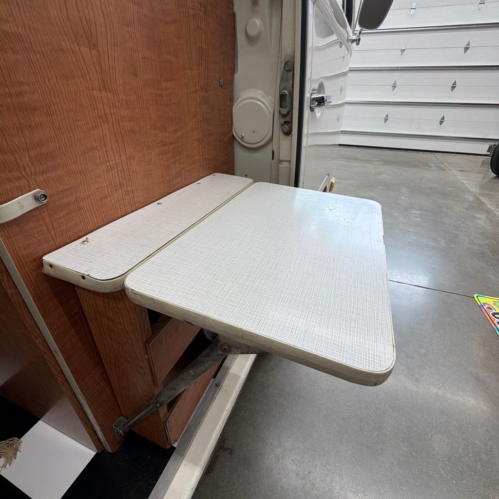 Photo 14 of this VOLKSWAGEN WESTFALIA