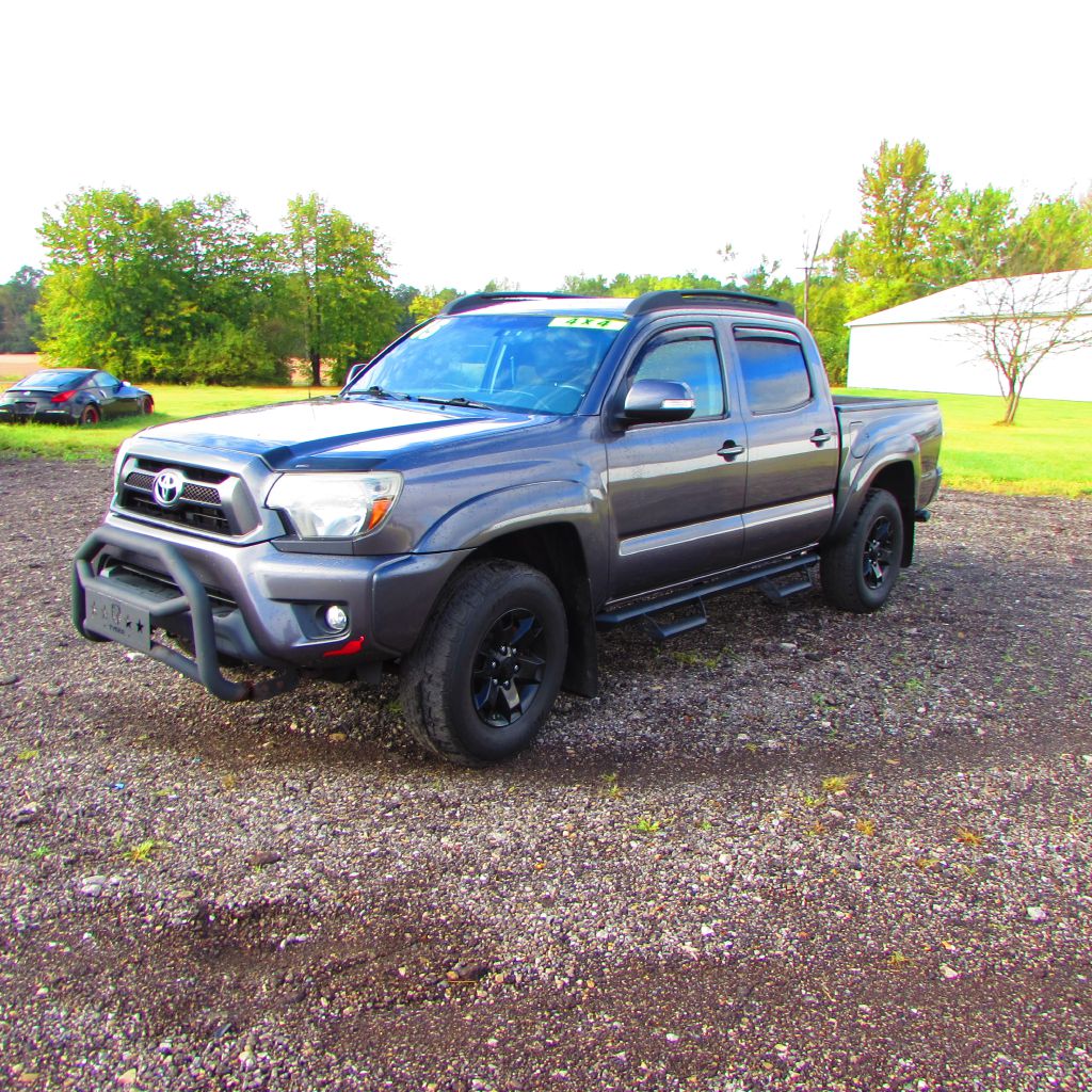 2015 Toyota Tacoma Base's photo