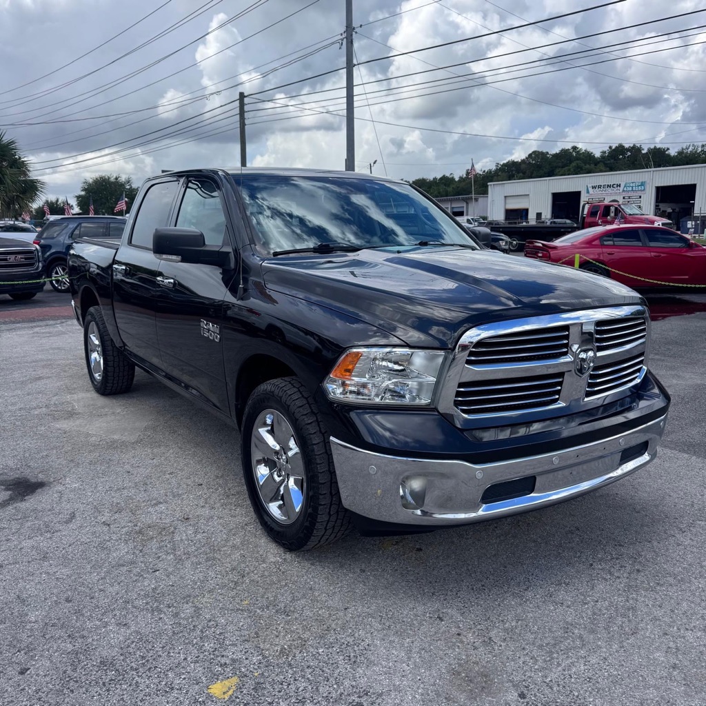 Photo 3 of this RAM 1500