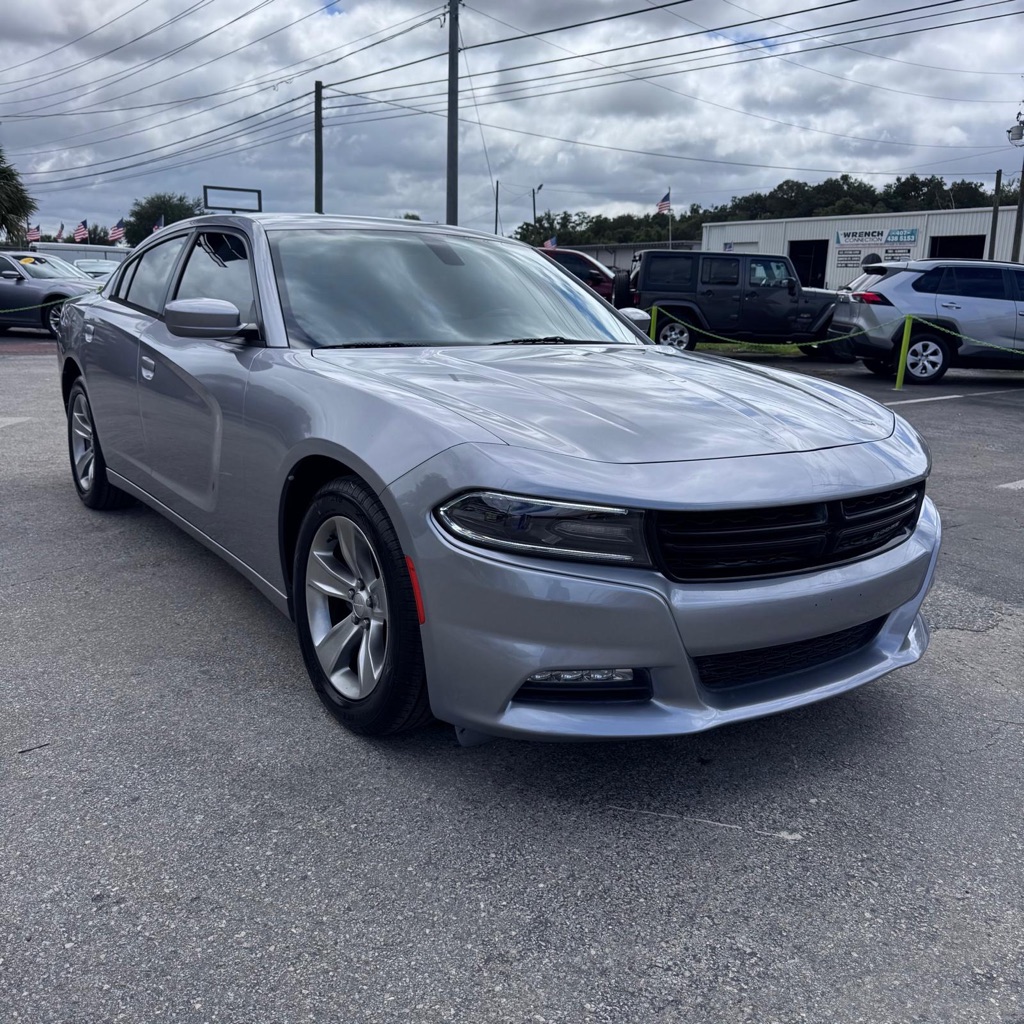 Photo 3 of this DODGE CHARGER
