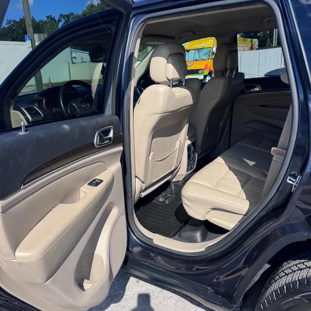 Photo 9 of this JEEP GRAND CHEROKEE