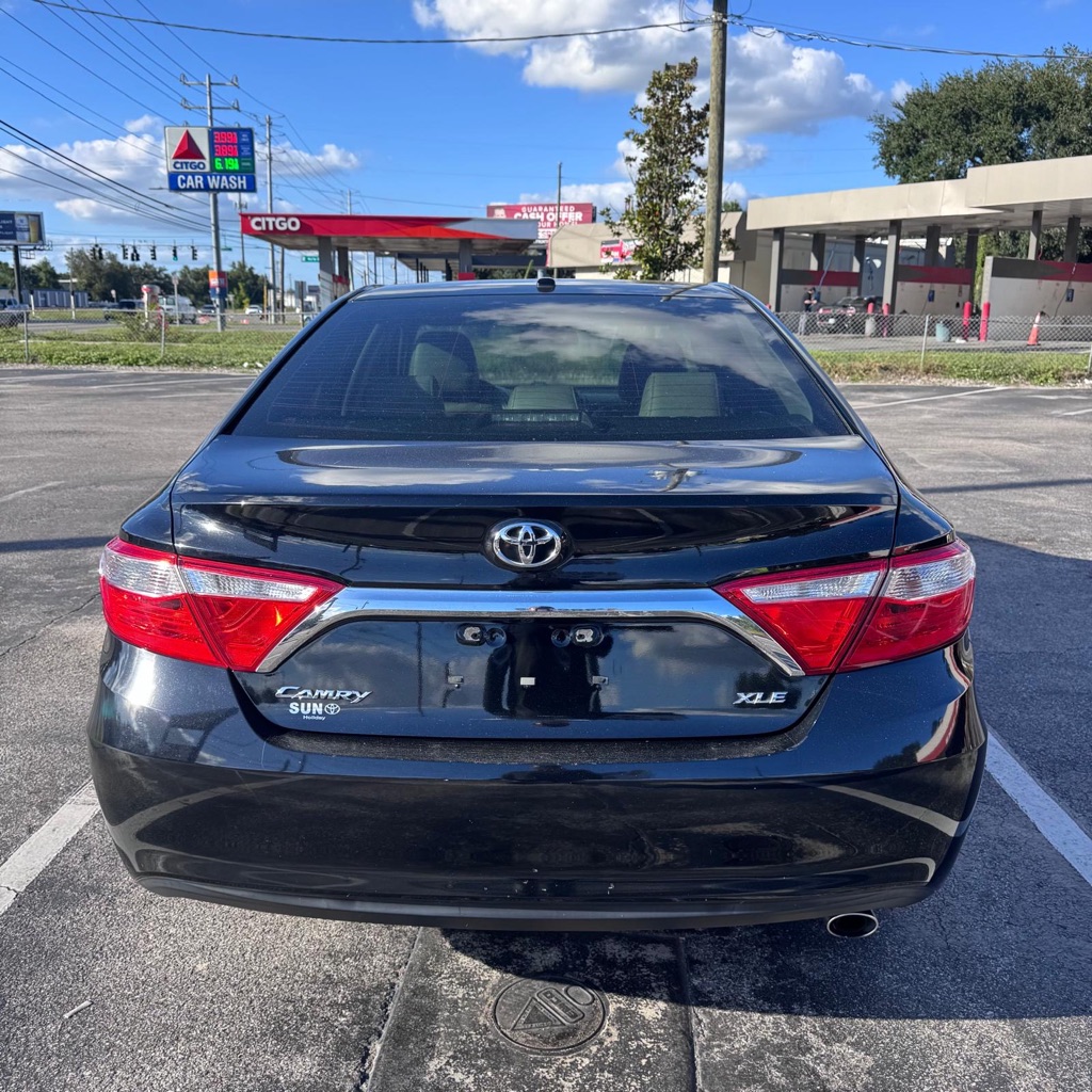 Photo 5 of this TOYOTA CAMRY