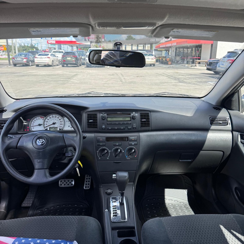 Photo 11 of this TOYOTA COROLLA