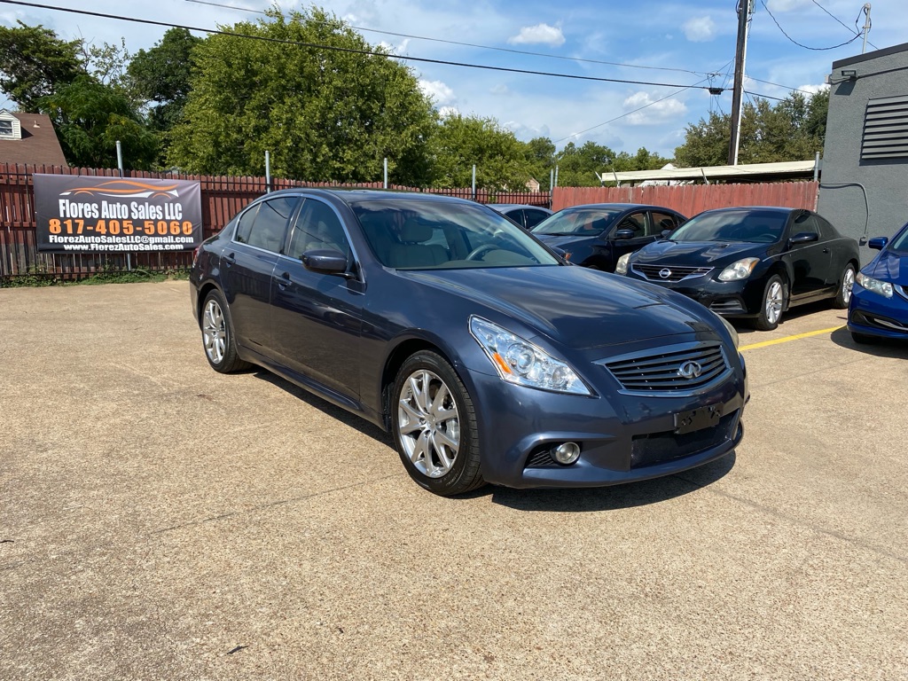 2011 Infiniti G37 Journey Coupe photo 4