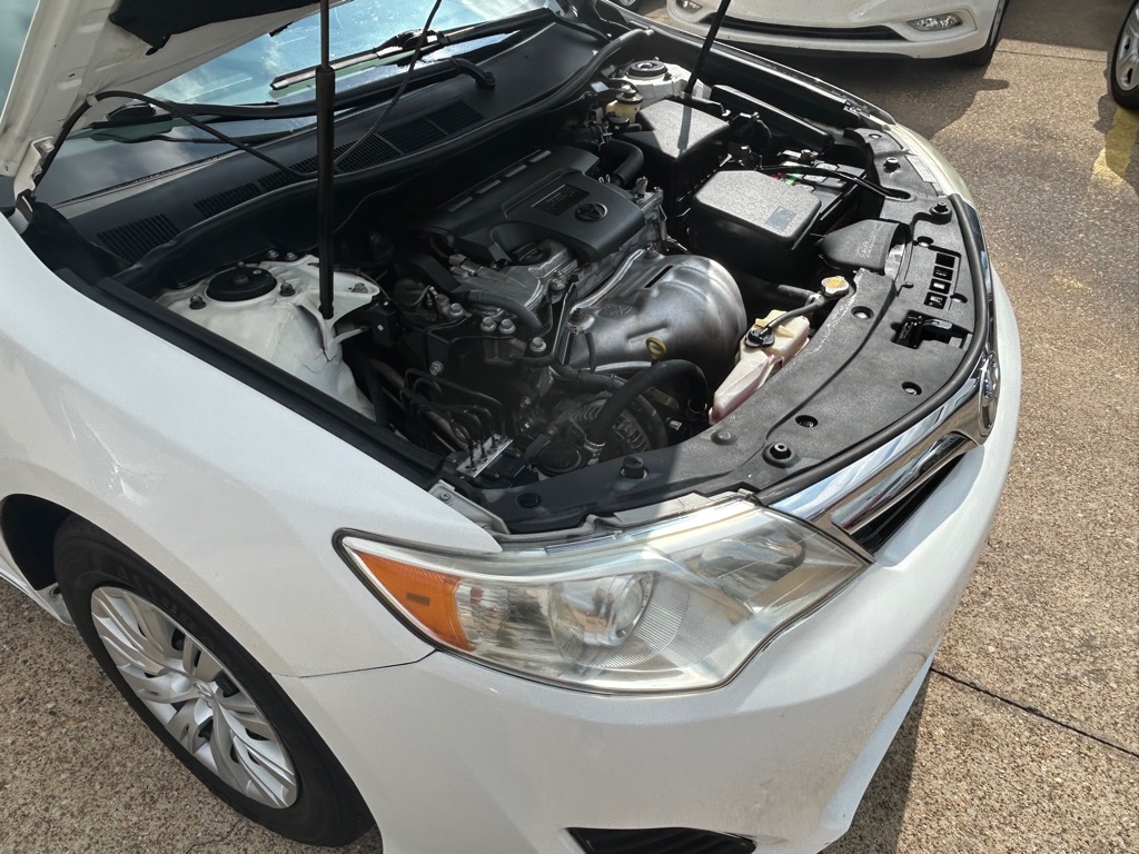 Photo 29 of this TOYOTA CAMRY