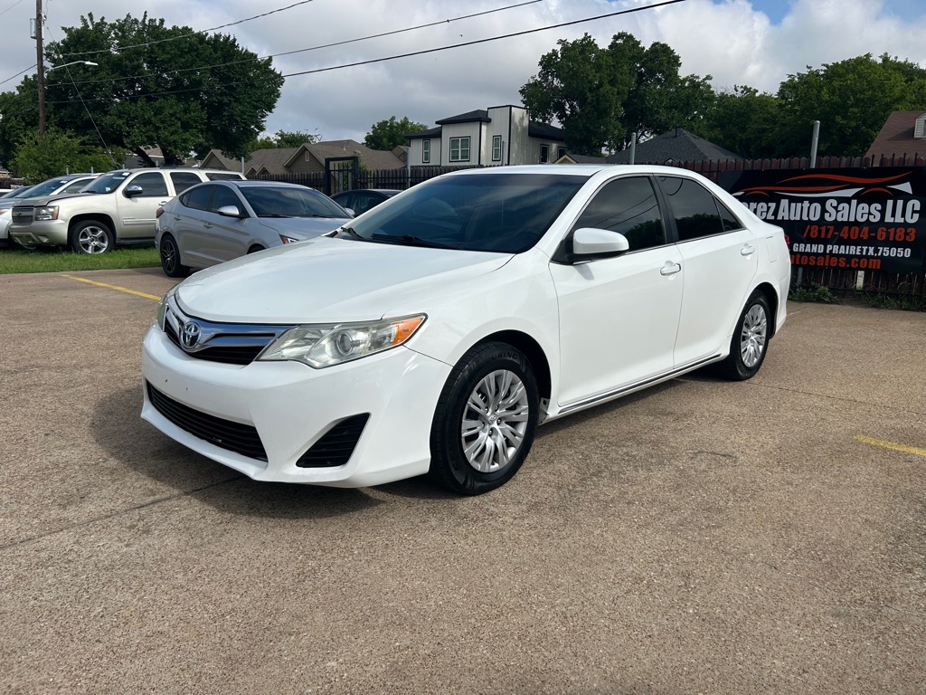 Photo 3 of this TOYOTA CAMRY