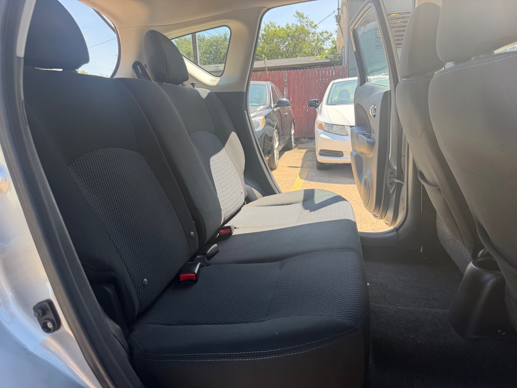 Photo 17 of this NISSAN VERSA NOTE
