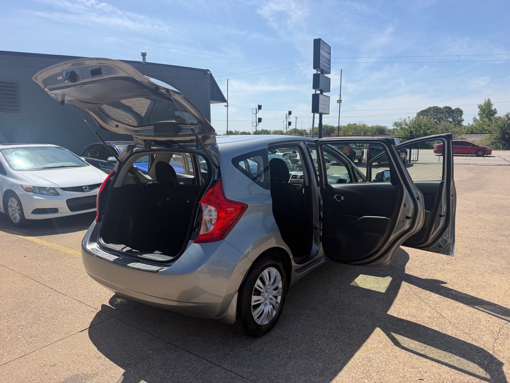 Photo 12 of this NISSAN VERSA NOTE