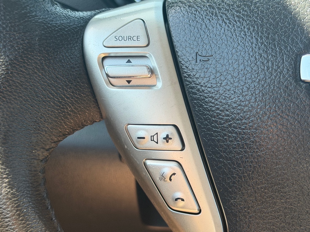 Photo 24 of this NISSAN VERSA NOTE