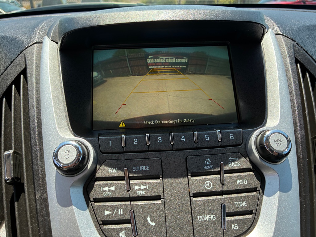 Photo 27 of this CHEVROLET EQUINOX