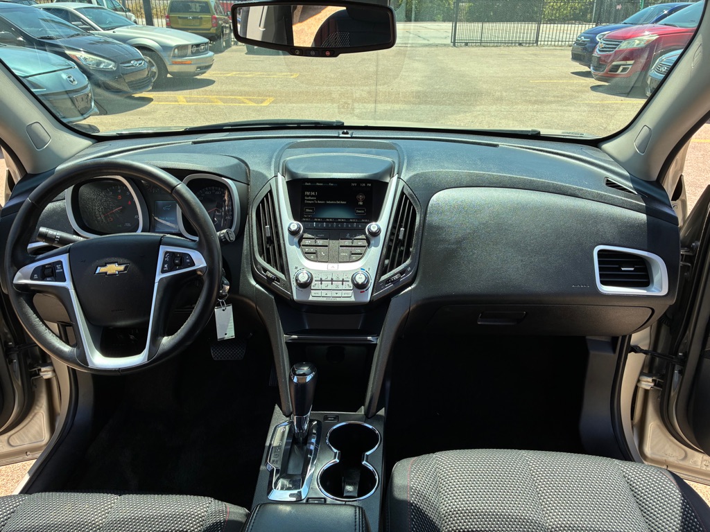 Photo 21 of this CHEVROLET EQUINOX