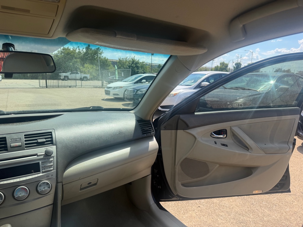 Photo 20 of this TOYOTA CAMRY