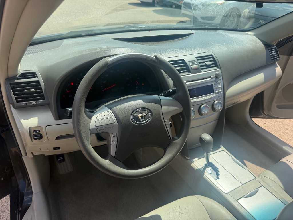 Photo 13 of this TOYOTA CAMRY