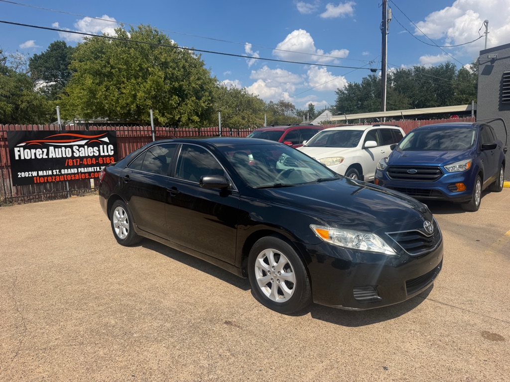 2011 TOYOTA CAMRY