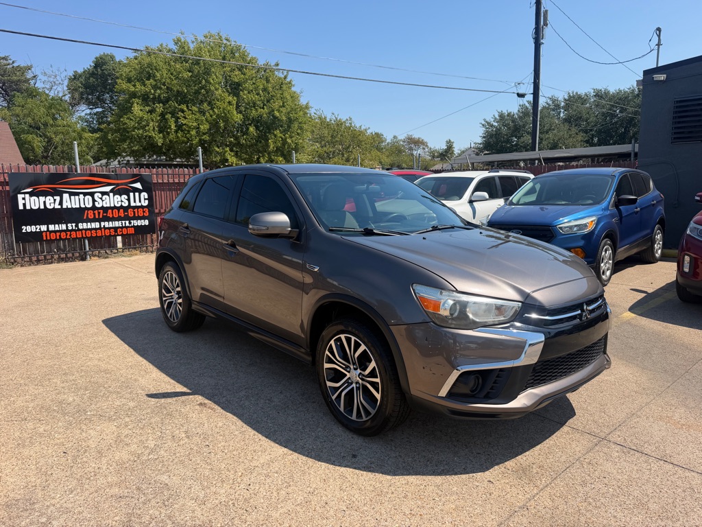 Gray 2019 Mitsubishi Outlander Sport SUV / Crossover Front-Wheel Drive 5-Speed Manual