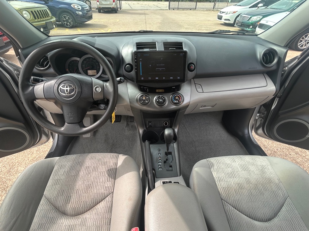 Photo 20 of this TOYOTA RAV4