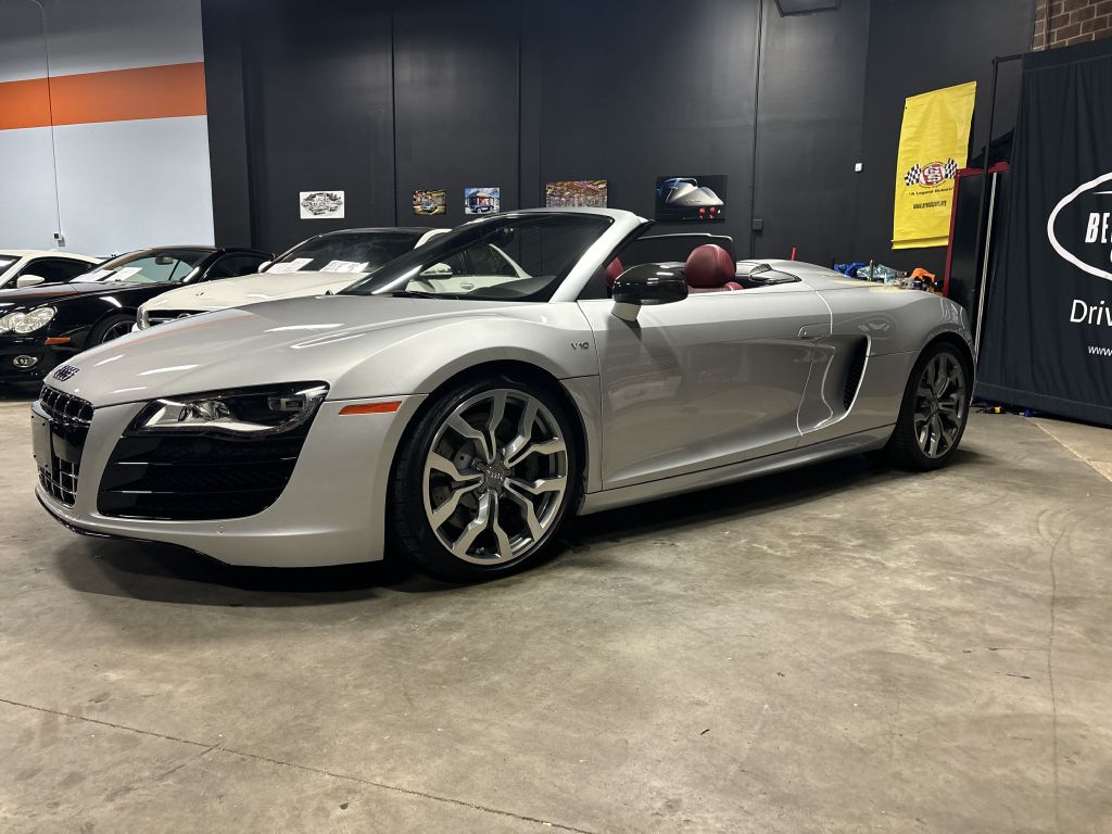 Silver 2011 Audi R8 5.2 quattro Spyder AWD Convertible All-Wheel Drive Automatic