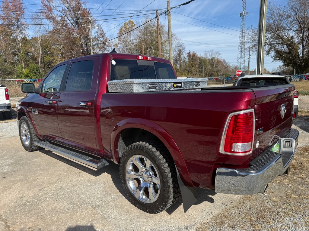 Photo 3 of this RAM 1500