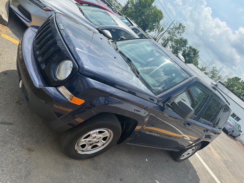 2016 Jeep Patriot Sport's photo