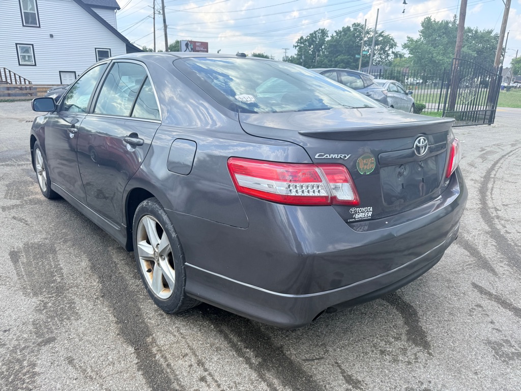 Additional photo of vehicle.