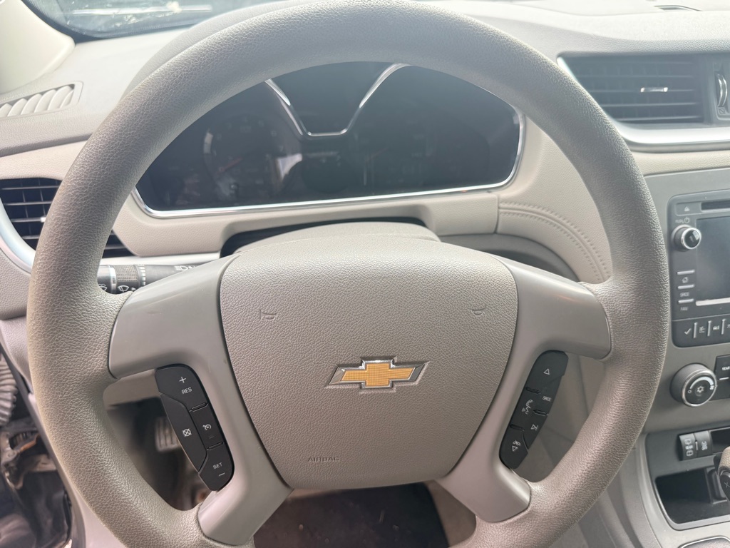 Additional photo of vehicle.