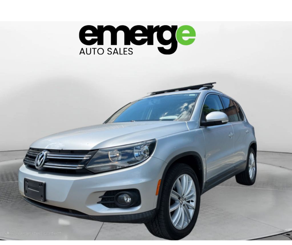 2013 Volkswagen Tiguan 2.0T SE's photo