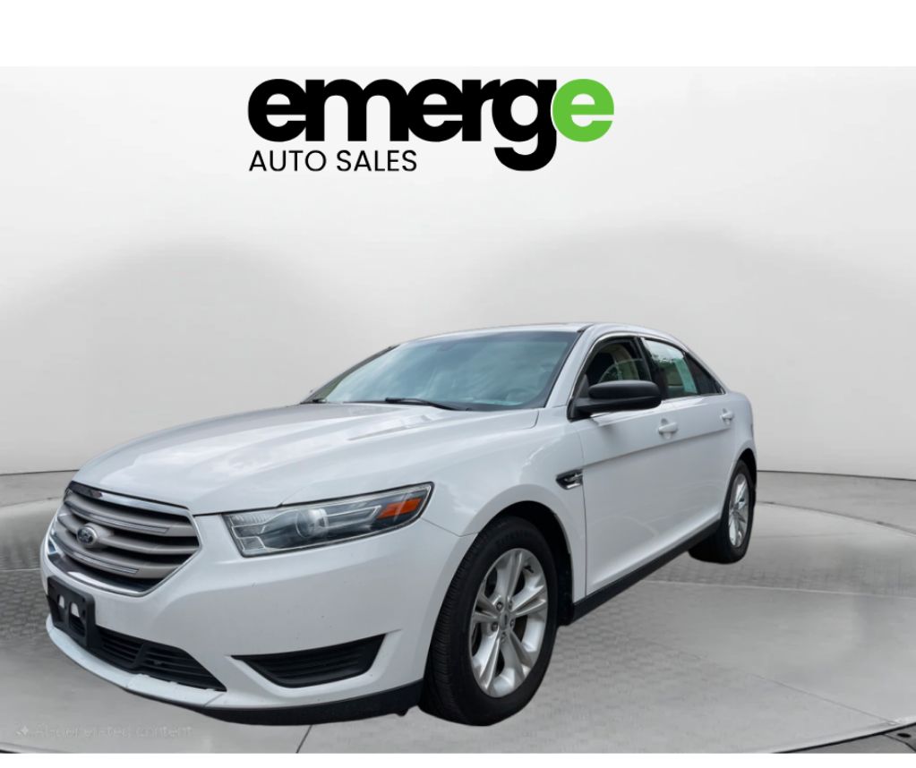 2016 Ford Taurus SE FWD's photo