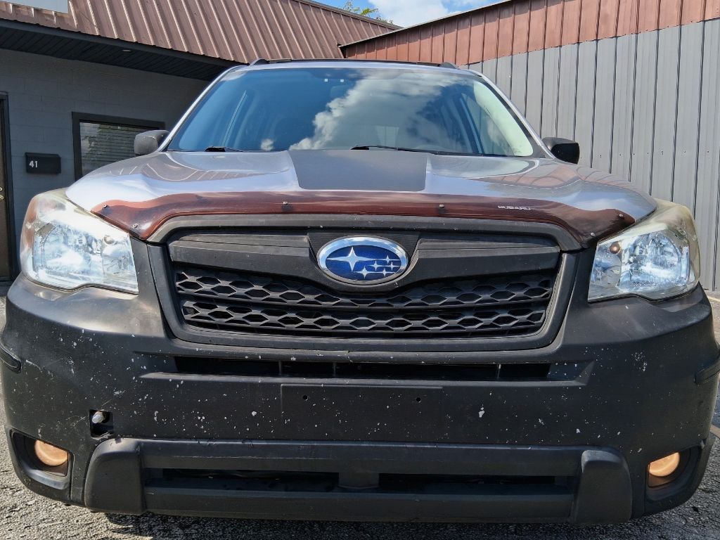 Additional photo of vehicle.
