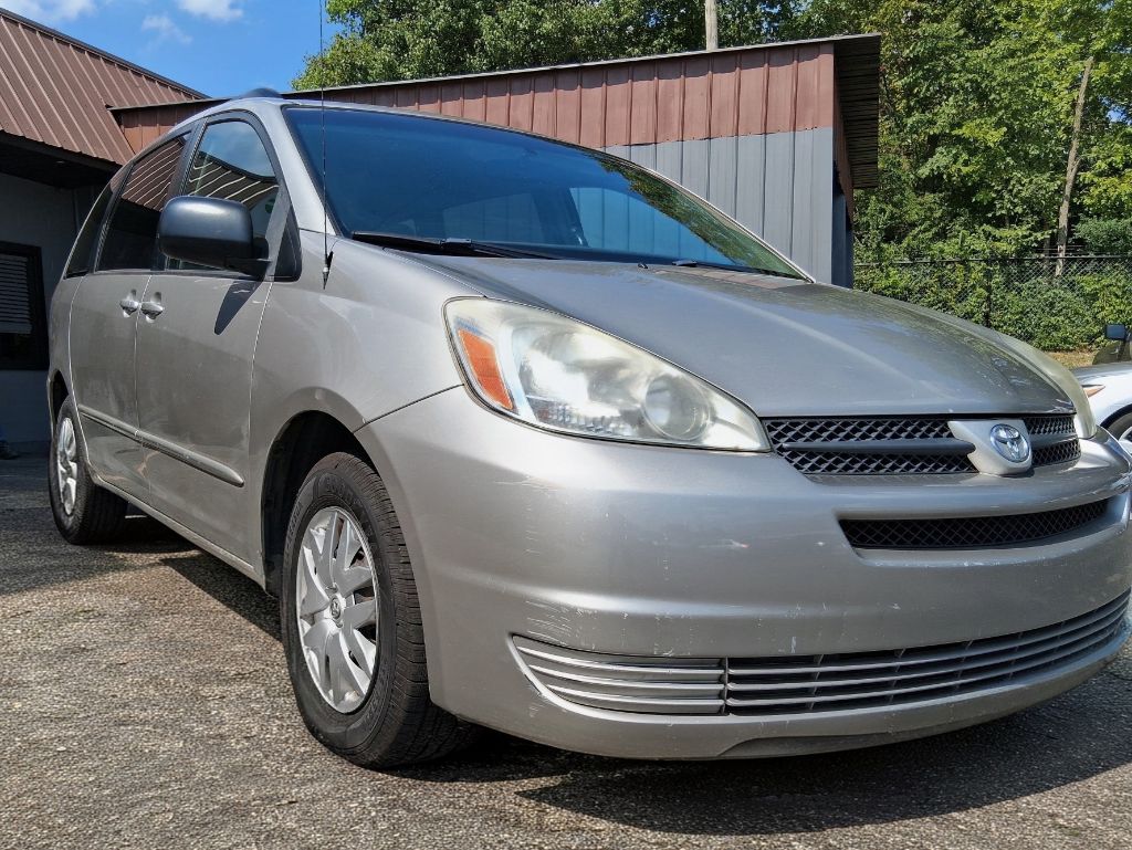 Additional photo of vehicle.
