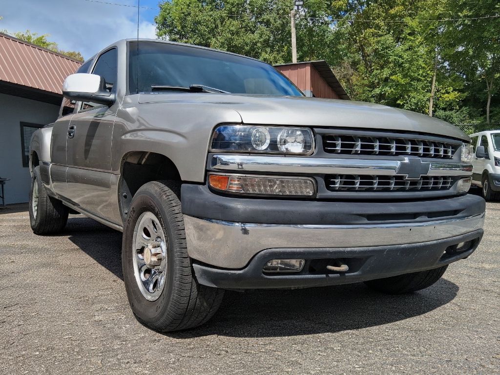 Additional photo of vehicle.
