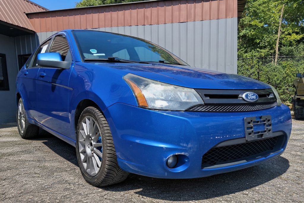 Additional photo of vehicle.