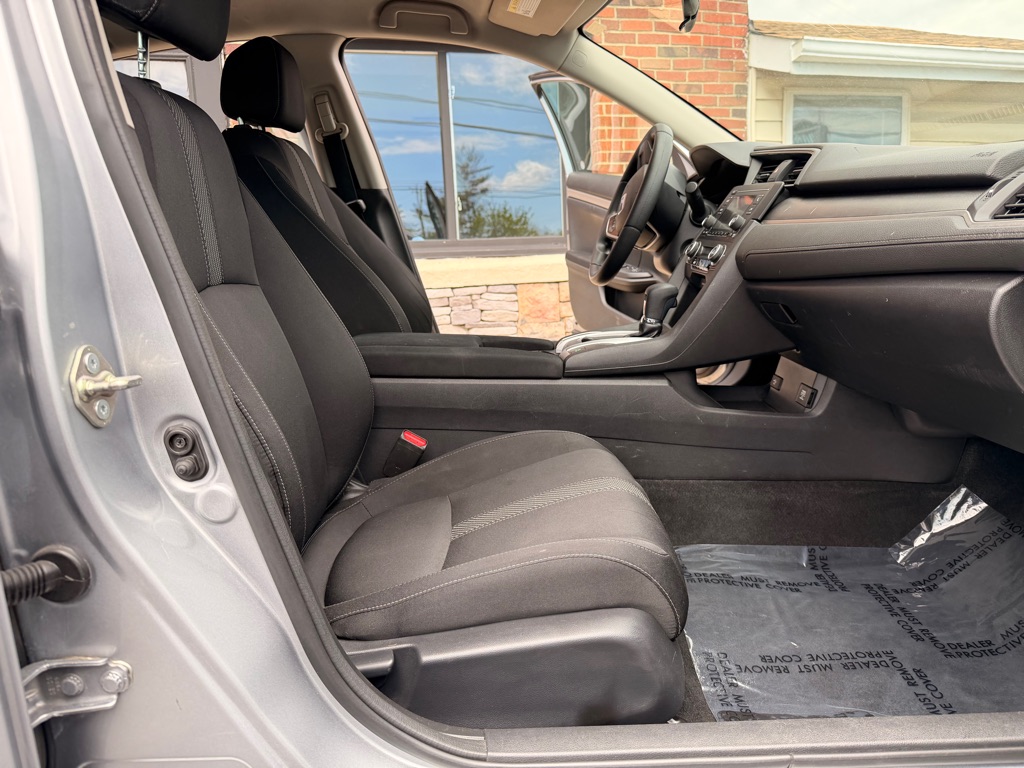 Photo 19 of this HONDA CIVIC