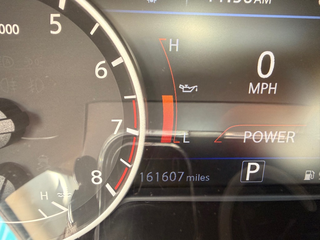 Photo 24 of this NISSAN MAXIMA