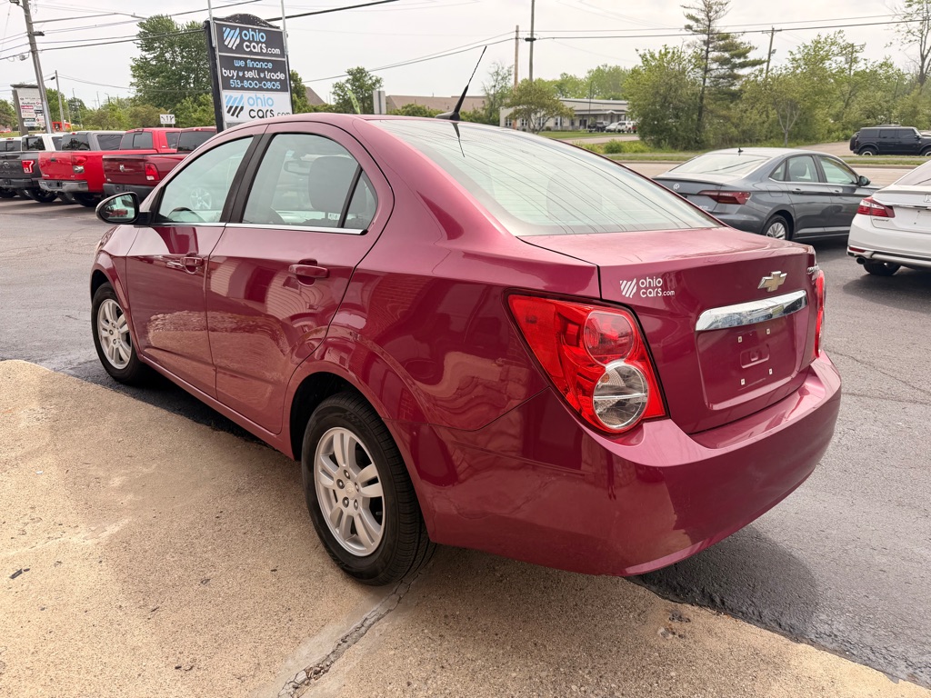 Photo 5 of this CHEVROLET SONIC