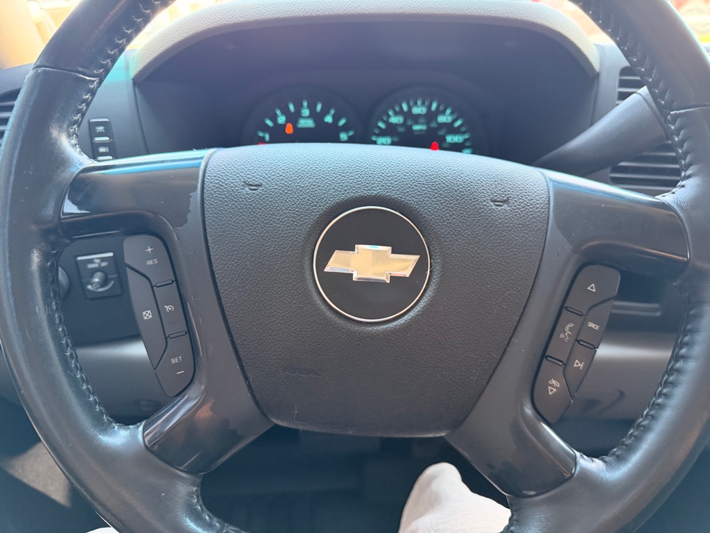 Photo 24 of this CHEVROLET SILVERADO 1500