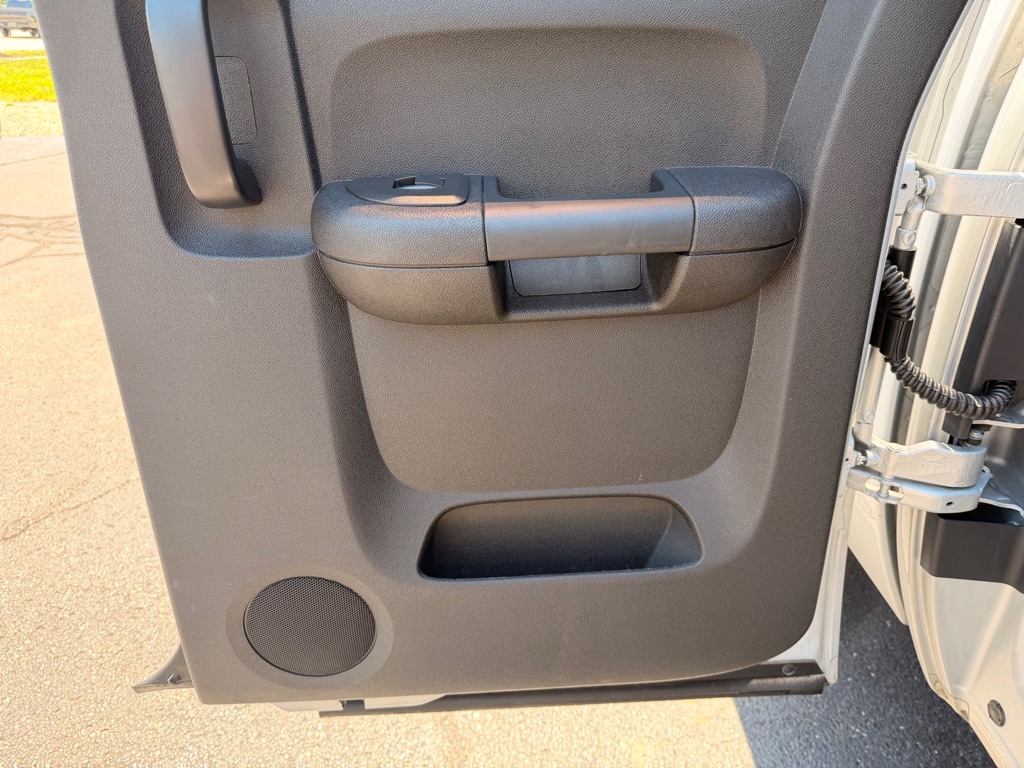Photo 18 of this CHEVROLET SILVERADO 1500