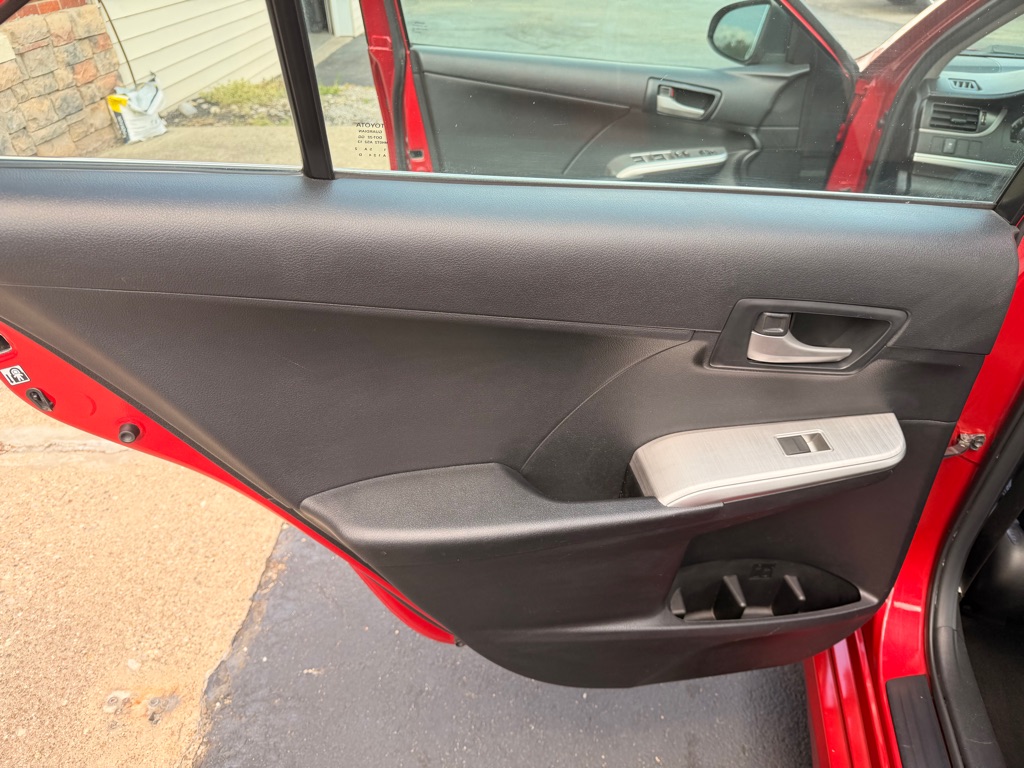 Photo 12 of this TOYOTA CAMRY