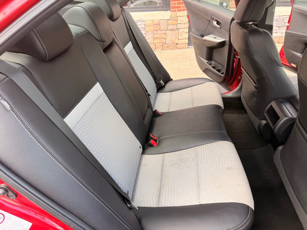 Photo 15 of this TOYOTA CAMRY