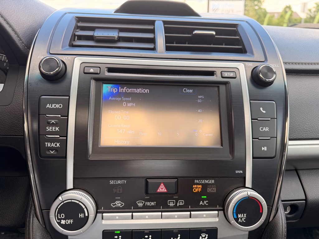 Photo 24 of this TOYOTA CAMRY