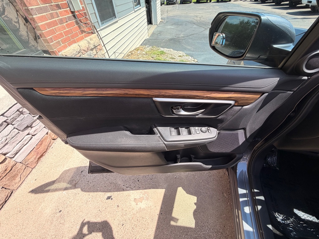 Photo 11 of this HONDA CR-V