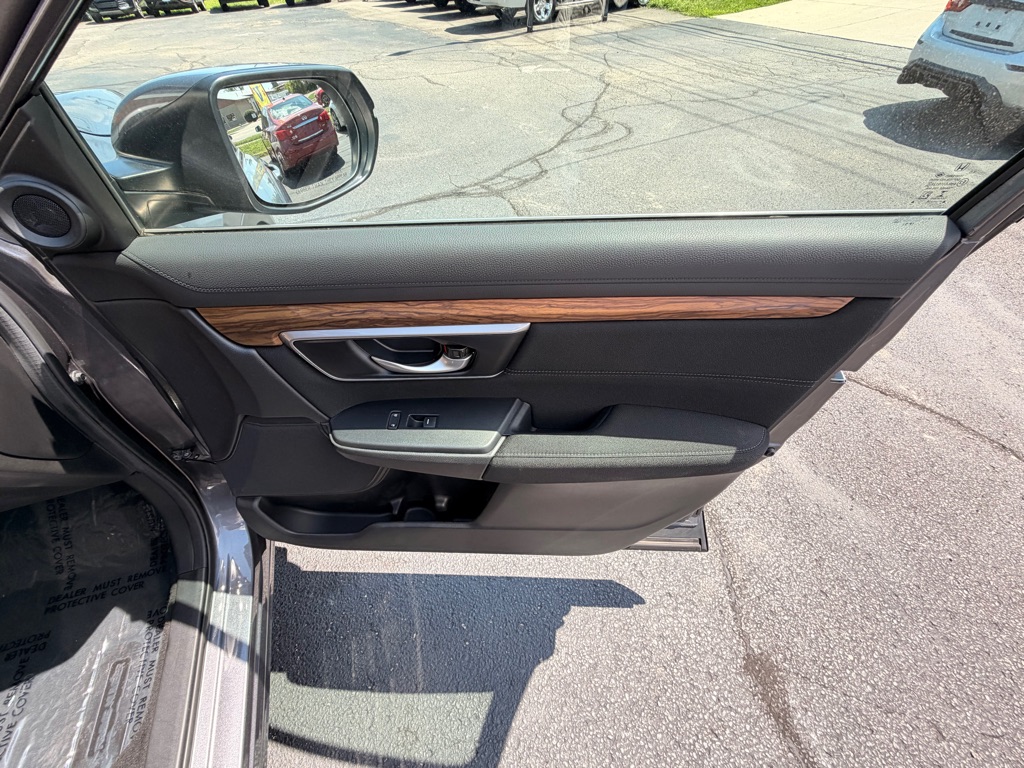 Photo 15 of this HONDA CR-V