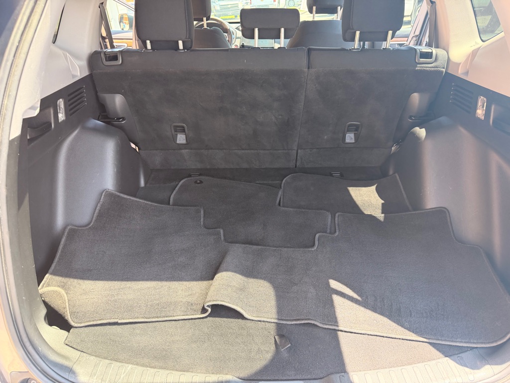 Photo 18 of this HONDA CR-V